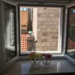 Old Town With Free Parking Apartment Trogir