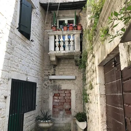 Old Town - Free Parking *