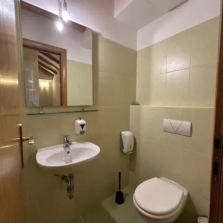 Old Town With Free Parking Daire Trogir