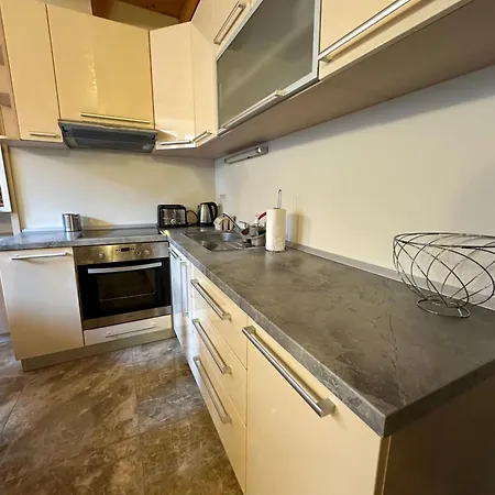 Old Town - Free Parking Trogir