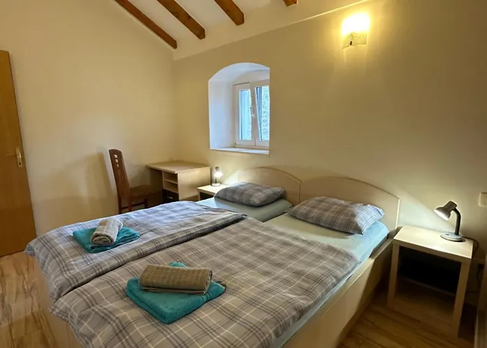 Old Town - Free Parking *