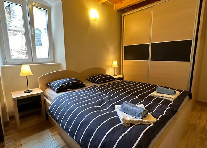 Old Town - Free Parking Trogir